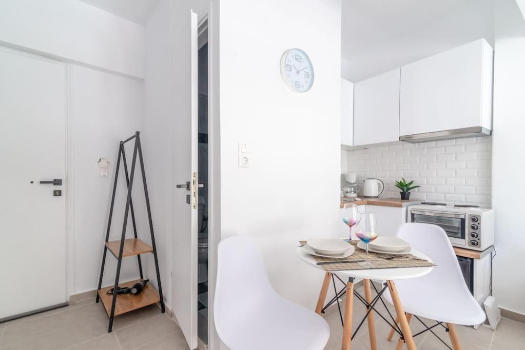 New Studio In The Heart Of City Center Ираклион Экстерьер фото